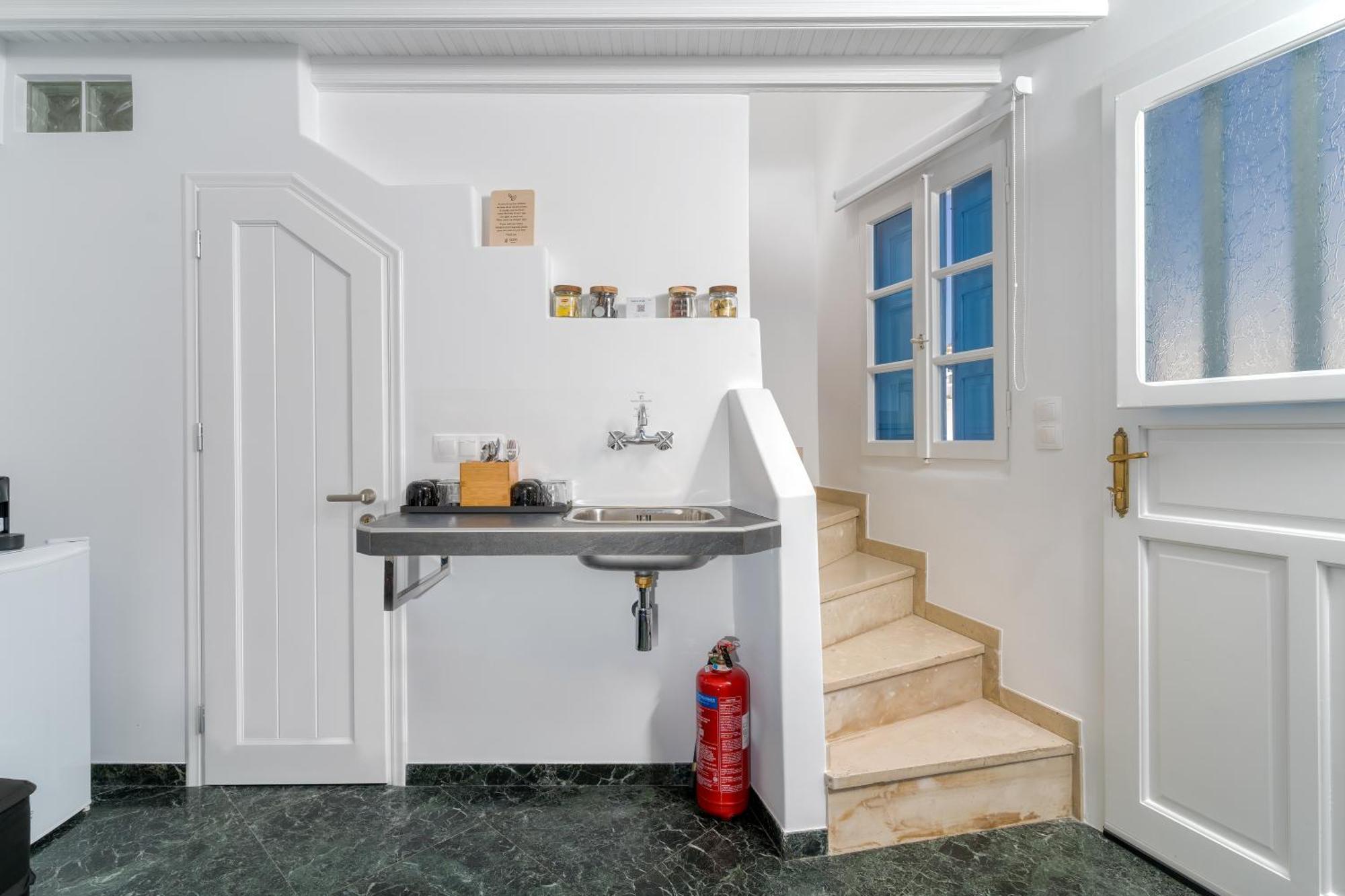 Skepi Rooms Mykonos Town ภายนอก รูปภาพ